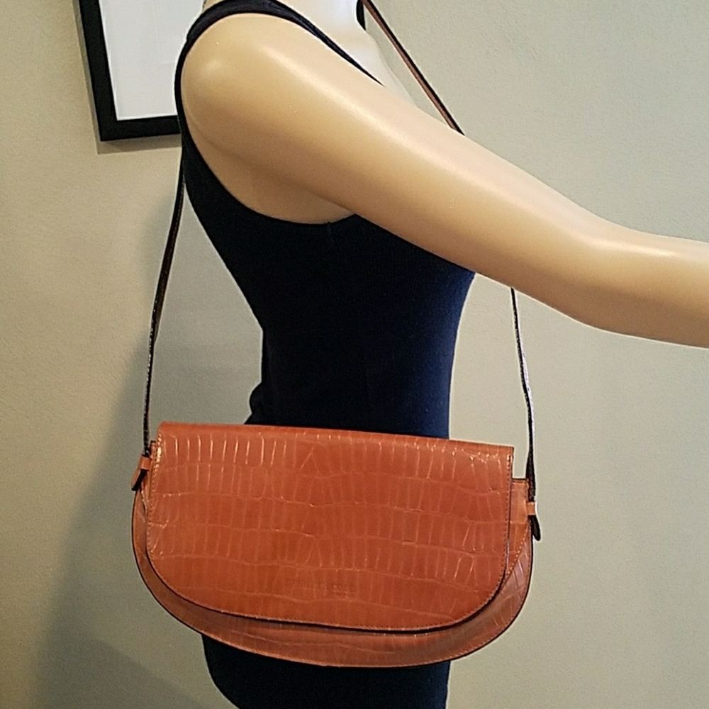 Kenneth Cole New York Leather Adjustable Strap - Picture 2 of 8